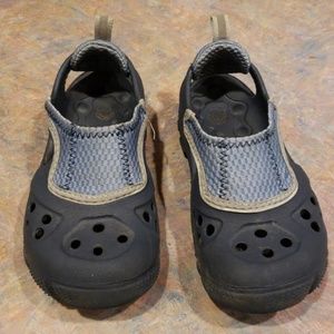 Toddler 8/9 crock sandals